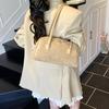 Bolso Baguette Retro 2026 Nuevo Estilo Bolso Sencillo Tipo Cojín Bolso Transfronterizo para el Brazo Moda Femenina Casual Versátil Bolso de Hombro