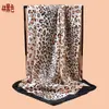 Nuevo 2025 Bufanda Cuadrada Versátil Estampada con Estampado de Leopardo Satín de 90 Colores para Protección Solar, Pañuelo de Seda para la Cabeza, Decoración, Bufanda