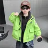 Jaqueta Estilo Primavera e Outono para Meninos 2026 Nova Jaqueta Corta-vento com Capuz 3 em 1 Infantil para Outono e Inverno Jaqueta à Prova de Vento Legal Bonita Tendência