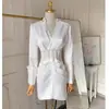Nuevo Diseño de Nicho, Elegante y Capaz, Estilo para Viajar Vestido de Hueso de Pescado Transparente con Escote en V Profundo, Falda Plisada Ceñida a la Cadera, Falda Corta
