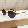Gafas de Sol Europeas y Americanas de Montura Pequeña, Modernas Gafas de Sol Metálicas con Marco Decorativo Rombo Cabeza de Serpiente sin Marco, Protección UV de Alta Gama
