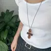 Otoño e Invierno Marrón Maillard Collar Desgastado con Borla Diseño Largo de Nicho Cadena para Suéter Accesorios Simples y Versátiles