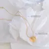 Marca estilo francés ins collar con colgante de corazón de melocotón acero de titanio joyería de oro de 18K accesorios cadena de clavícula para mujeres