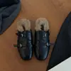 Primer Encuentro Temporada 2026 Otoño Nuevas Pantuflas de Piel con Puntera Brogue Británica Retro para Usar Afuera