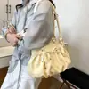 Bolsa Saco Plissada da Moda para Mulheres Verão 2026 Nova Bolsa de Ombro Casual Simples Versão Coreana Bolsa Feminina de Alto Padrão