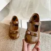 Sapatos Mary Jane para Meninas 2026 Nova Coleção Primavera e Outono Laço Velcro Solado Macio Padrão Cera de Abelha Sapatos de Princesa Retrô