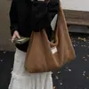 Bolso de Hombro de Lana de Cordero Perezoso para Mujer Otoño e Invierno Nuevo Gran Capacidad Versátil Bolso de Felpa Bolso de Hombro para Viajes