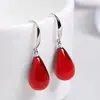 Gancho de oreja de plata pura 925 pendientes de gota de agua de cera de abeja amarillo aceite de pollo con forma pendientes ámbar rojo sangre joyería de ámbar para mujer pendientes