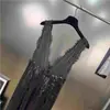 Vestido Sexy de Renda com Decote V Profundo e Alças Finas, Design Nicho com Lantejoulas Pesadas e Fenda, para Primavera e Outono