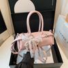 Bolsa Nova Estilo 2026 com um Toque Casual e Elegante, Bolsa Baguete de Ombro e Transversal, Bolsa de Marca Nicho da Moda Versão Coreana para Primavera e Verão