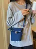 Bolso cubo de lona lindo estilo coreano para niñas, versátil para ir al trabajo, bolso de hombro y cruzado, bolso de mano para el trabajo y almacenamiento diario
