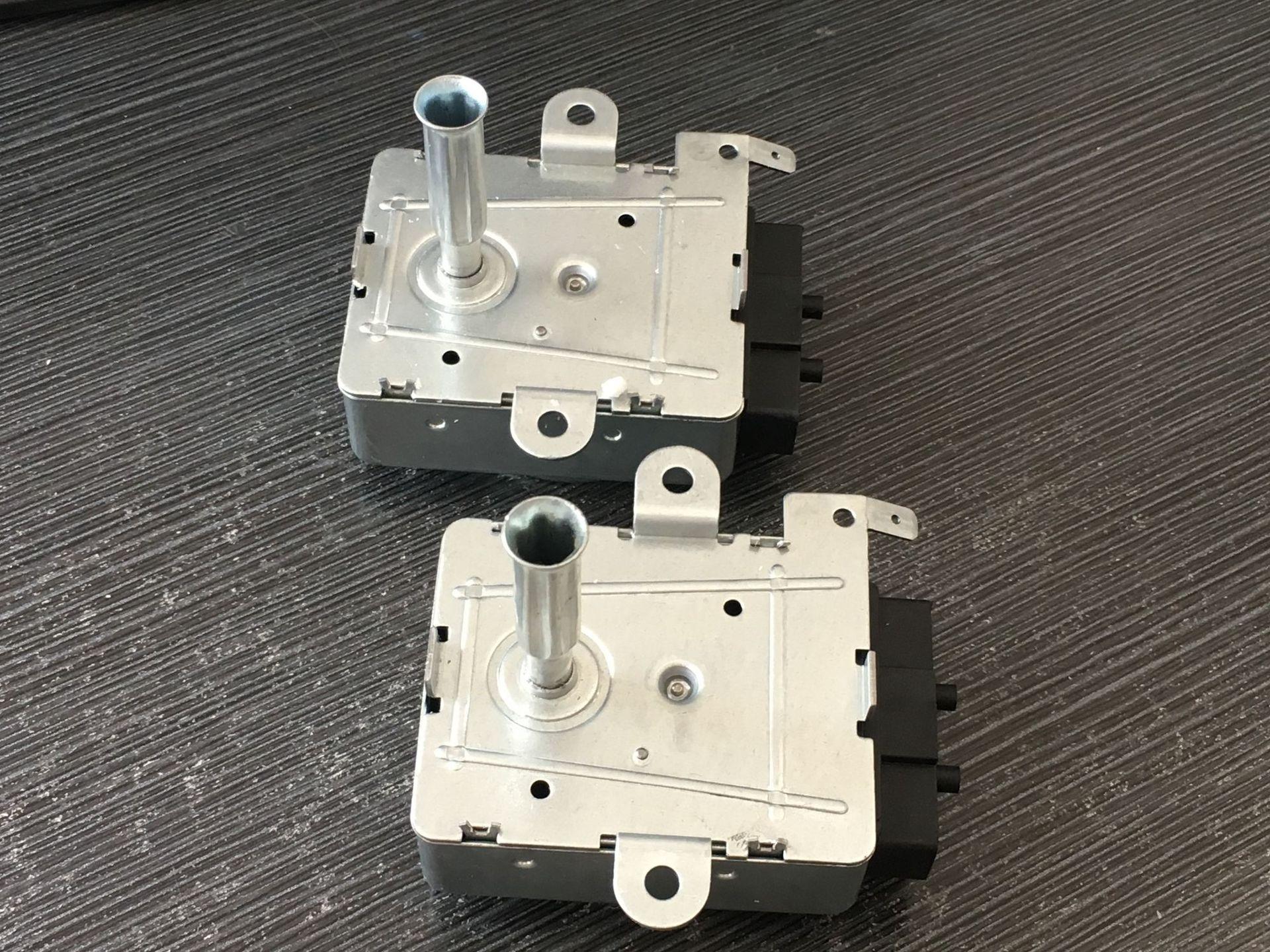 5BFF35E0-E279-4A69-B90E-18D577