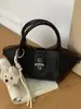 Bolso de diseño nicho estilo coreano para mujer, nuevo súper popular 2026, sensación de alta gama, bolso de hombro cruzado
