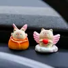 Enfeite de Carro Anjo Gatinho Desenho Animado Criativo Gato Siamês Fofo Estatueta de Resina Decoração de Painel de Carro Presente