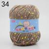 Punto de color bebé seda proteína de vaca hilo de algodón muñeca grosor medio diy tejido a mano bola de lana bufanda material de ganchillo