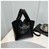 Moda Casual Simples para o Dia a Dia Bolsa Feminina Cor Sólida 2024 Grande Capacidade Verão Nova Simples Portátil Bolsa Tiracolo Balde