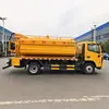Camión de limpieza y succión de aguas residuales tanque de acero al carbono limpieza de tanques y succión de aguas residuales dos en uno utilizado para dragado de tuberías en áreas de fábrica y limpieza de fosas sépticas