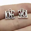 15X13Mm 1.1g Multicolor Atacado DIY Acessórios de Roupa Pingente de Letra Inglesa Amor
