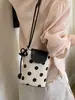 Bolso Bandolera para Mujer 2026 Nuevo Bolso de Lona de Lunares Bolso de Hombro Retro Japonés Bolso Cuadrado Pequeño Versátil Lindo para Estudiante