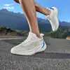 Zapatillas para Correr Hongxing Erke Chasing the Wind V2 Zapatos de Hombre Modelo Nuevo Verano 2026 Amortiguación Rebote Zapatillas para Correr Transpirables Zapatos Deportivos