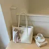 2026 Otoño Temprano Nuevo Bolso de Mano Tote Textura Tejida Gran Capacidad Bolso de Hombro Simple Retro Bolso de Mano Tote para Viajes
