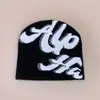 Nova tendência carta rua cruzeiro jacquard malha chapéu homens e mulheres skate quente personalidade boné pullover atacado