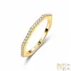 Anillo de Plata de Ley S925 con Moissanita Completa Anillo de Banda Completamente Pavimentado en Forma de V Anillo Apilable de Moissanita Venta Caliente Transfronteriza de Amazon
