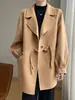 Abrigo de Mujer Doble Faz Estilo Nuevo 2026 con Botones de Cuerno, 100% Lana Pura, Cuello de Solapa, Cinturón de Corbata, Mangas Raglán, Corte Holgado