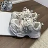 Otoño 2026 Nuevos Zapatos para Niños Malla Doble Niños y Niñas Estilo Deportivo Estudiante Zapatos de Papá Marca de Moda Versátiles Zapatos para Correr