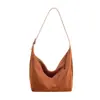 Bolsa tote grande fosca retrô para mulheres, nova coleção outono/inverno 2026, bolsa de ombro de alta capacidade, qualidade premium, adequada para o dia a dia