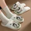 Fornecimento Exclusivo Transfronteiriço de Pantufas de Algodão com Estampa de Gato para Homens e Mulheres, Pantufas de Casal Outono e Inverno, Pod Cross-Border Jit Peça Única Dropshipping