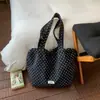 Shuai Mijia 2026 Verão Nova Estilo Coreano Nicho Bolinhas Bolsa de Ombro Bolsa Feminina Grande Capacidade Bolsa de Lona Bolsa Tote