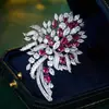 Broche Elegante Estéreo de Hortensia con Circonita Micropavimentada de Gama Alta Accesorios de Traje de Cena Elegante Elegante Ramillete