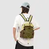 Entrega transfronteriza de mochila de diseño nuevo, simple y elegante, con bloques de color, mochila ligera portátil casual para exteriores y senderismo para mujeres