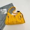Bolsa de Ombro Versátil Plissada com Cordão e Múltiplos Bolsos Transfronteiriça Novo Modelo 2026 Cor Sólida Casual Texturizada Bolsa Transversal para Mulheres