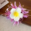 Grampo de Cabelo com Flor de Tecido com um Toque Super Fada, Atmosfera Suave e Elegante, Acessório de Cabelo Requintado e Luxuoso
