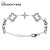 Pulsera de Trébol de Cuatro Hojas Hueca de Lujo Ligero, Pulsera de Moda y de Gama Alta, Pulsera de Circonita, Joyería de Mano para Mujeres, Estilo Nuevo
