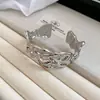 Sueños Antiguos Dorados~Set Dorado Vintage de Pulseras Apilables, Pulseras de Nicho Estilo Resort, Joyería Exagerada para Mujer