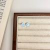 Pendientes Triangulares de Diseño Nicho Estilo Japonés y Coreano para Mujer, Lujo Ligero, Gama Alta, Frescos para Instagram, Versátiles, Pendientes de Botón Geométricos