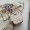 Bolsa Pequena de Corrente Lingge Primavera e Verão Feminina 2025 Popular Nova Tendência Versátil Bolsa Transversal Moda Bolsa de Mão Pequena Bolsa Redonda