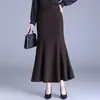 Saia Midi Bodycon Elegante e da Moda para Mulheres, Nova Coleção Outono 2026, Cintura Alta, Cobre o Quadril, Slim Fit, com Efeito Drapeado
