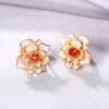 Pendientes de flor de diamante estilo pastoral Cao Shi, pendientes de flor frescos y naturales, pendientes de diseño simple de nicho