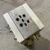 Fabricante de Moldes para Tubos Planos Pequeños Suministro de Moldes de Extrusión Pedido al por Mayor Tubo Redondo Tubo Cuadrado Perfil de PVC Modelo de Molde