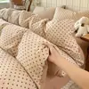 Estilo ins juego de ropa de cama de algodón puro con lunares pequeños juego de cuatro piezas sábana funda de edredón sábana ajustable cama de dormitorio de estudiante juego de tres piezas 3