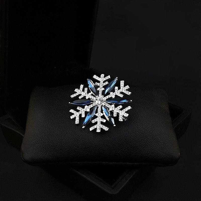 雪花胸针2