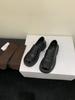 Mocassins de Couro Macio Aumentadores de Altura Outono/Inverno 2025, Sapatos Individuais Versáteis na Moda, Mocassins de Bico Redondo com Corte Profundo Estilo Britânico