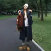 Parka Estilo Workwear Retrô Americano Jaqueta de Algodão com Penas Feminina Longa Inverno 2026 Nova Jaqueta Acolchoada de Algodão com Gola Grande de Pele