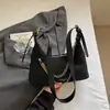 Moda Primavera 2026 Bolso de Cadena Bolso Cruzado para Mujer Bolso Retro de Axila Bolso Sencillo Casual Elegante de un Solo Hombro