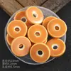 Suministro Transfronterizo Cuentas de Cerámica Coloridas con Forma de Rosquilla Agujero Grande Estilo Fresco Pequeño Cuentas Sueltas Materiales para Manualidades de Ropa Cuentas de Porcelana