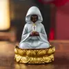 Decoração de mesa raposa meditando inspirada em Zen, estátua genuína de píton Huhuangchang para exibição em altar com base de lótus, pode ser usada para armazenamento, disponível para atacado